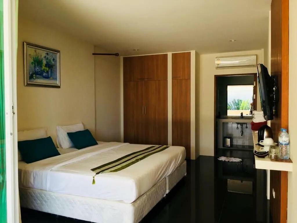 Grand Bleu Ocean View Pool Suite Kamala Beach Esterno foto