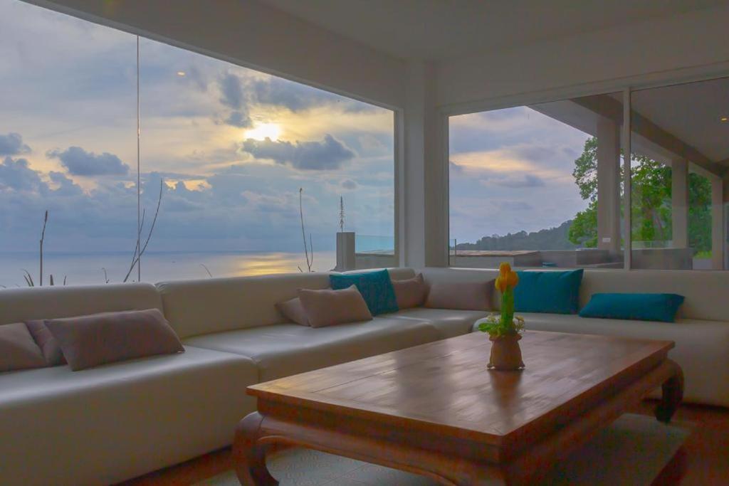 Grand Bleu Ocean View Pool Suite Kamala Beach Esterno foto